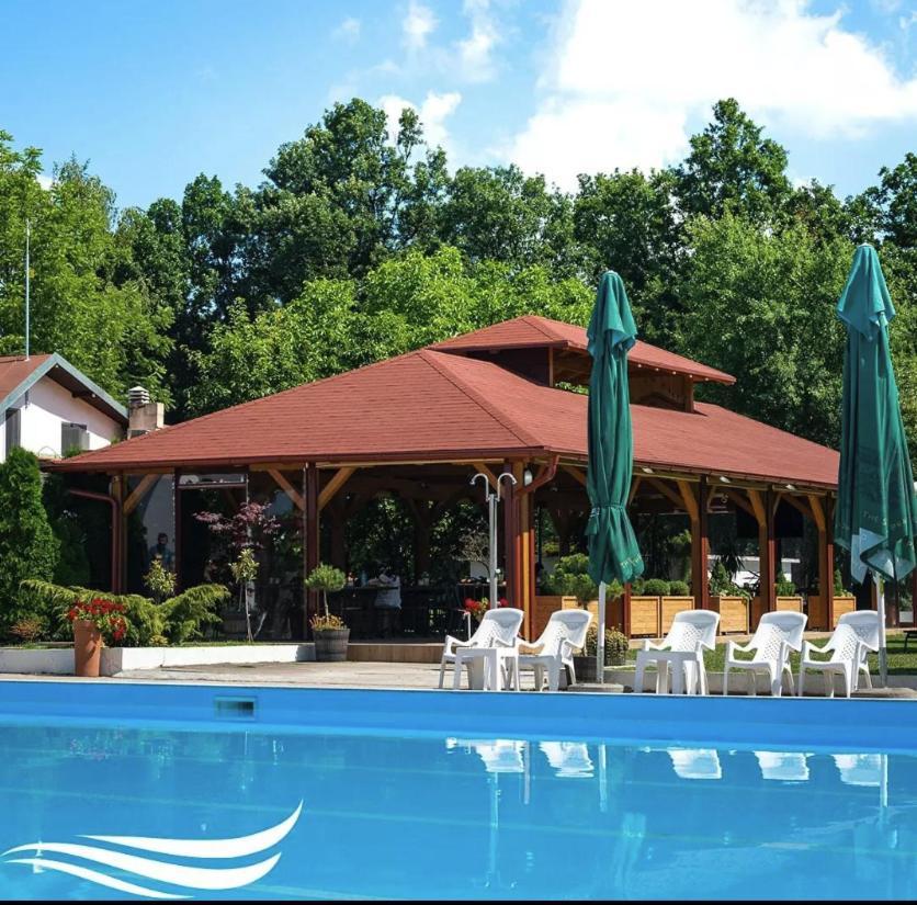 Kosmajski Izvor Sopot エクステリア 写真